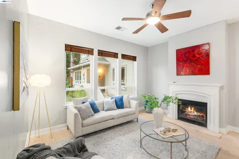 $1,995,000 | 7010 Pinehaven Road, Oakland, CA 94611