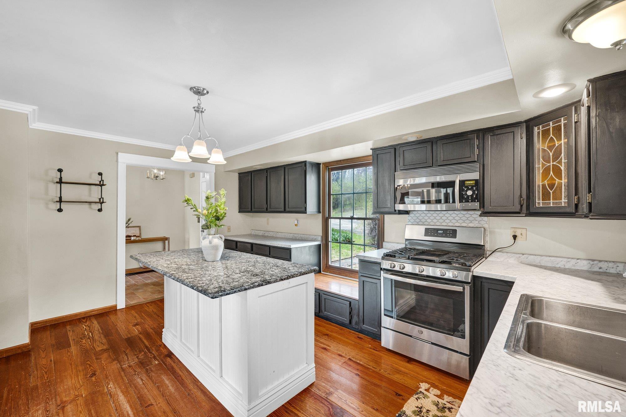 1670 Coal Bank Road Metamora, IL 61548 - Photo 15 of 47