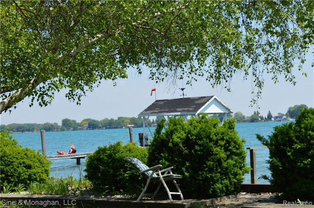 7427 South River Road Marine City, MI 48039 - Photo 9 of 17