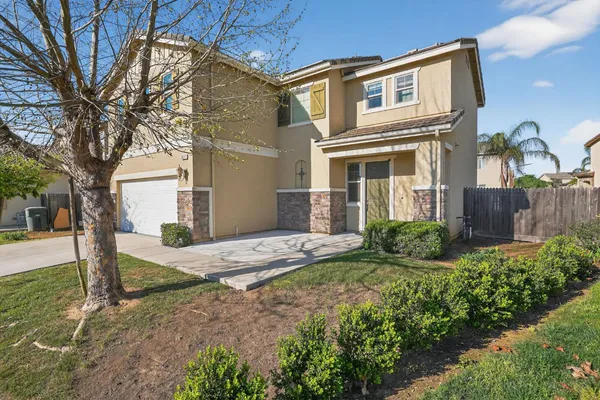 $485,000 | 3077 North Hanalei Avenue, Fresno, CA 93737