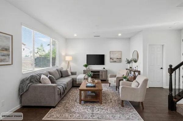 $485,000 | 3077 North Hanalei Avenue, Fresno, CA 93737