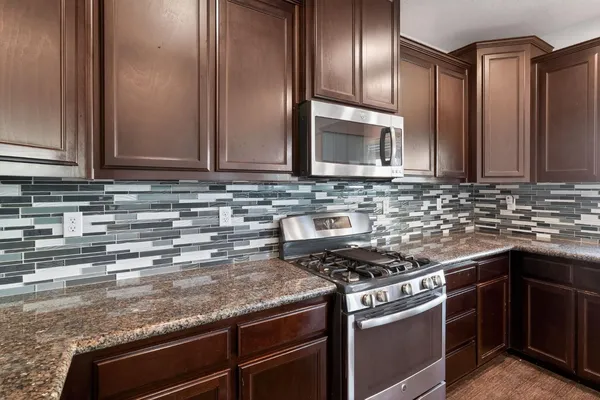 $479,000 | 3077 North Hanalei Avenue, Fresno, CA 93737