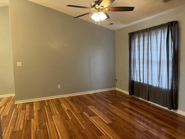 2510 Radford Road Northeast Roanoke, VA 24012 - Photo 11 of 15 IMG_8239