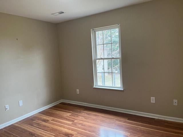 2510 Radford Road Northeast Roanoke, VA 24012 - Photo 10 of 15 IMG_8238