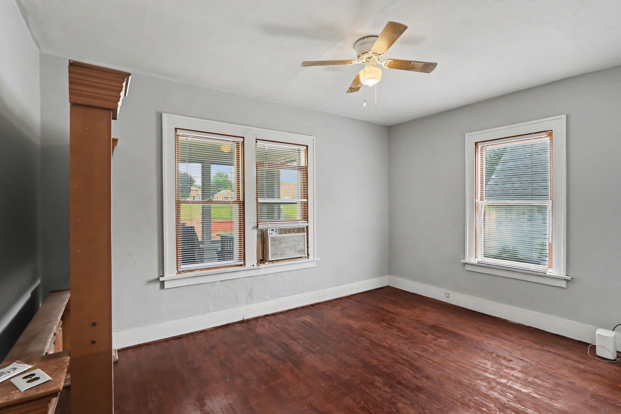 103 Webber Street Battle Creek, MI 49015 - Photo 10 of 20 010_file_5829