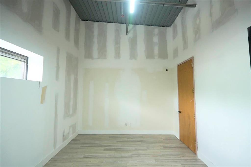 8215 Roswell Road, Unit 310 Atlanta, GA 30350 - Photo 11 of 28