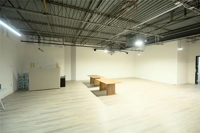 $2,895 | 8215 Roswell Road, Unit 310, Atlanta, GA 30350