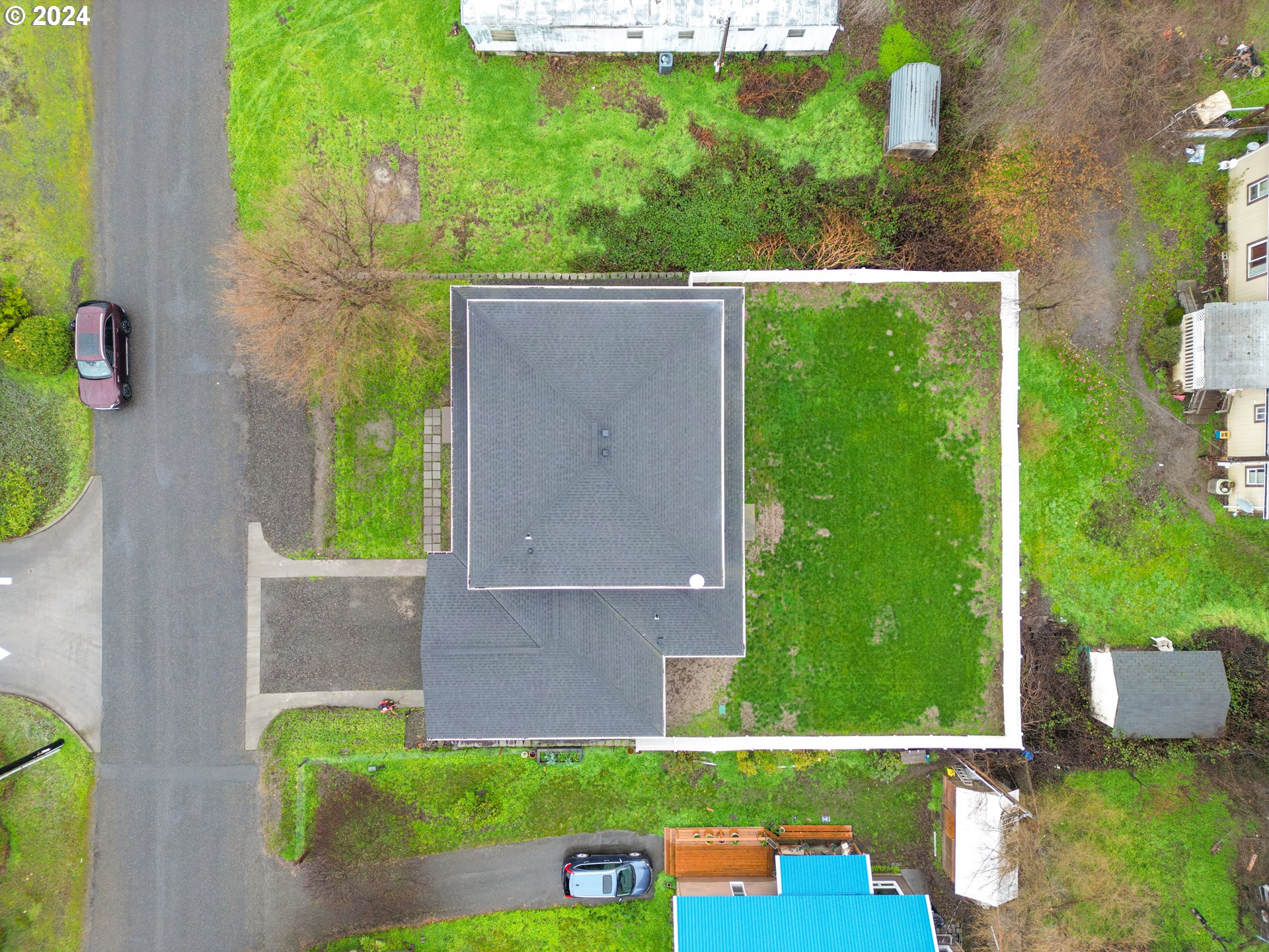 311 Washington Street Lyle, WA 98635 - Photo 3 of 29 aerial view of a house with garden
