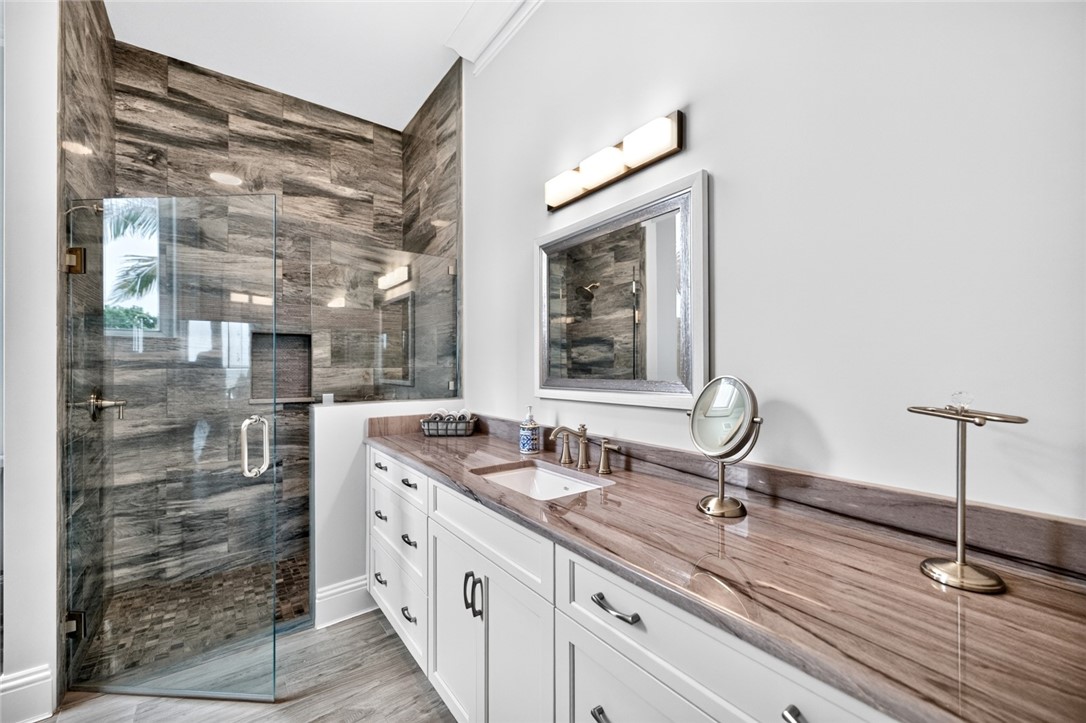 826 Reef Road Vero Beach, FL 32963 - Photo 14 of 35 Gallery Image 14