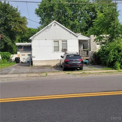 $115,000 | 1006 Wolf Street, Syracuse, NY 13208