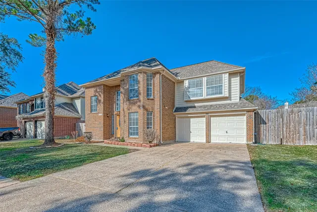 $2,275 | 13410 Lynnville Drive, Houston, TX 77065