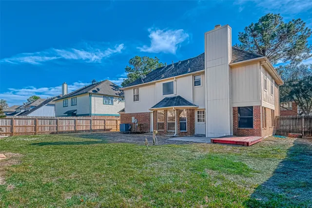 $2,275 | 13410 Lynnville Drive, Houston, TX 77065