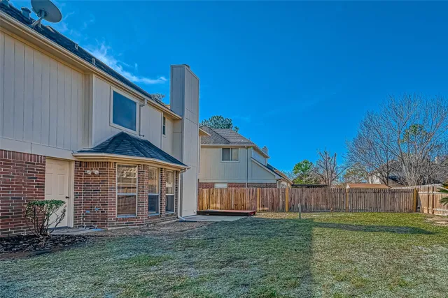 $2,275 | 13410 Lynnville Drive, Houston, TX 77065