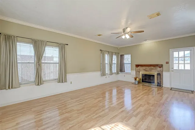 $2,275 | 13410 Lynnville Drive, Houston, TX 77065