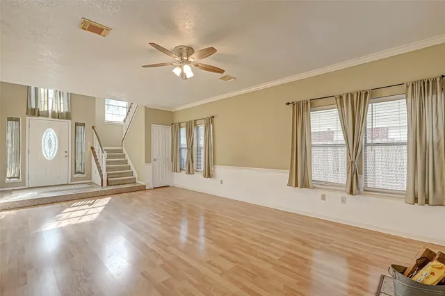 $2,275 | 13410 Lynnville Drive, Houston, TX 77065