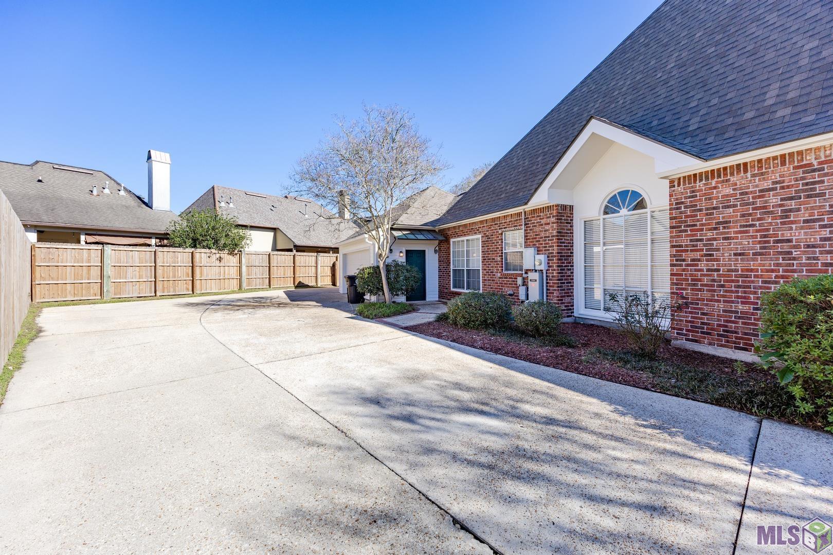 12567 Kentmere Avenue Baton Rouge, LA 70810 - Photo 5 of 39 Gallery Image 5