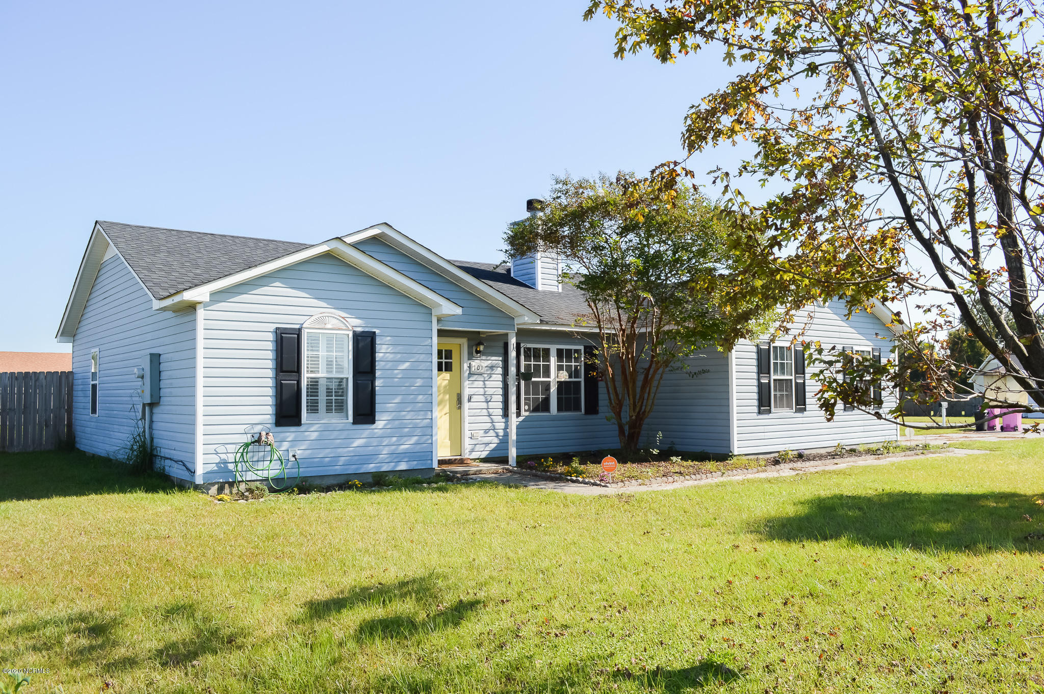 101 North Ivy Drive Hubert, NC 28539 - Photo 2 of 17 DSC_0121-2