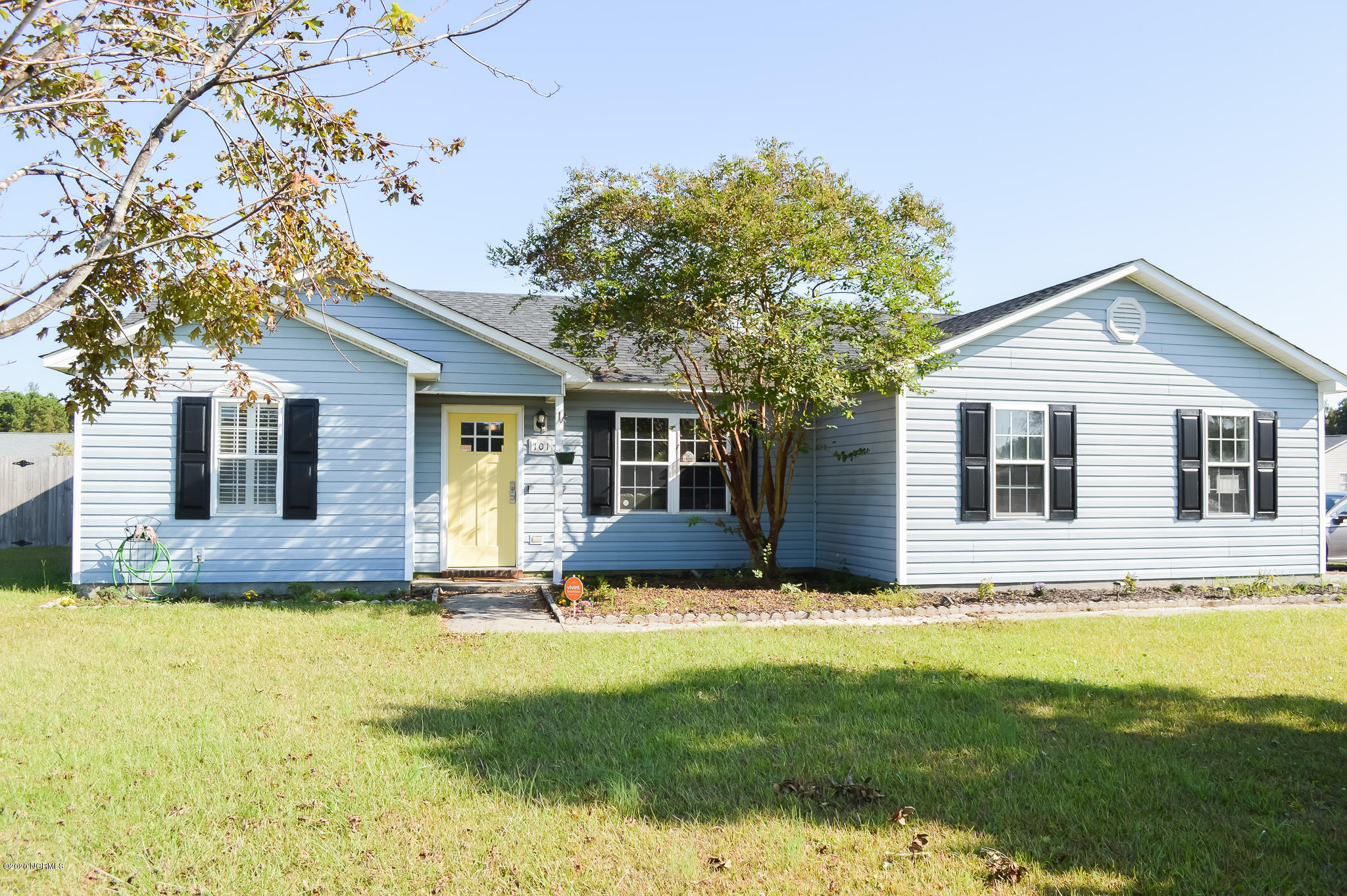101 North Ivy Drive Hubert, NC 28539 - Photo 3 of 17 DSC_0122-2