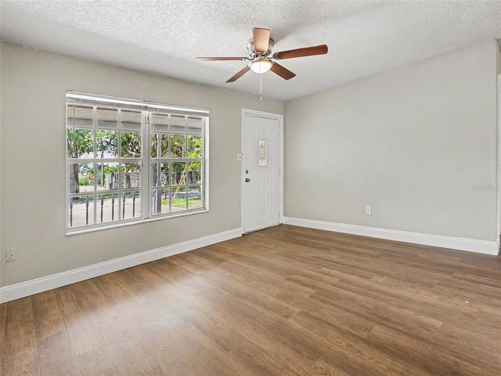 5105 Rohn Avenue North Tampa, FL 33614 - Photo 6 of 26