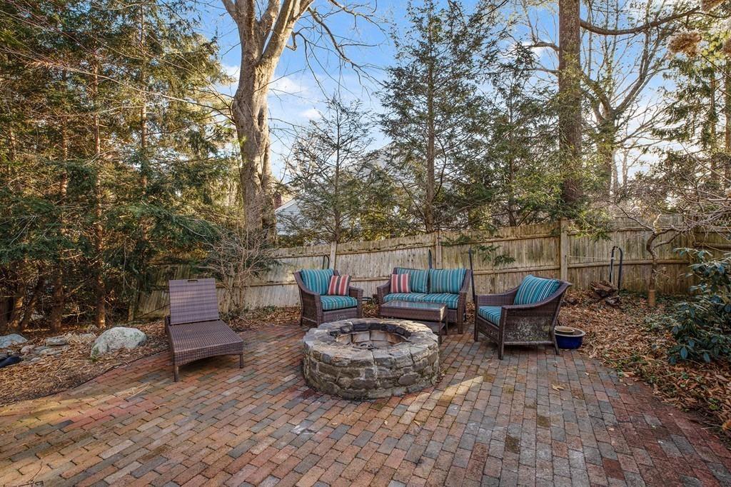 81 Aaron River Road Cohasset, MA 02025 - Photo 21 of 28