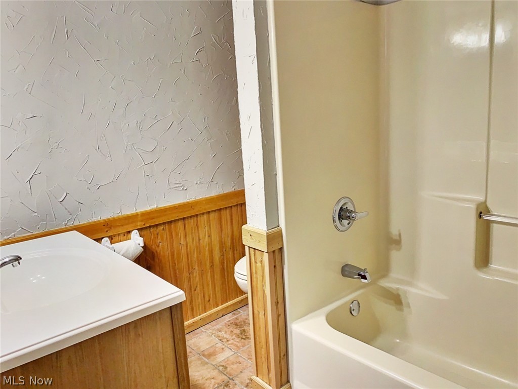 3002 Barnhill Road Southeast Midvale, OH 44663 - Photo 19 of 30 Gallery Image 19