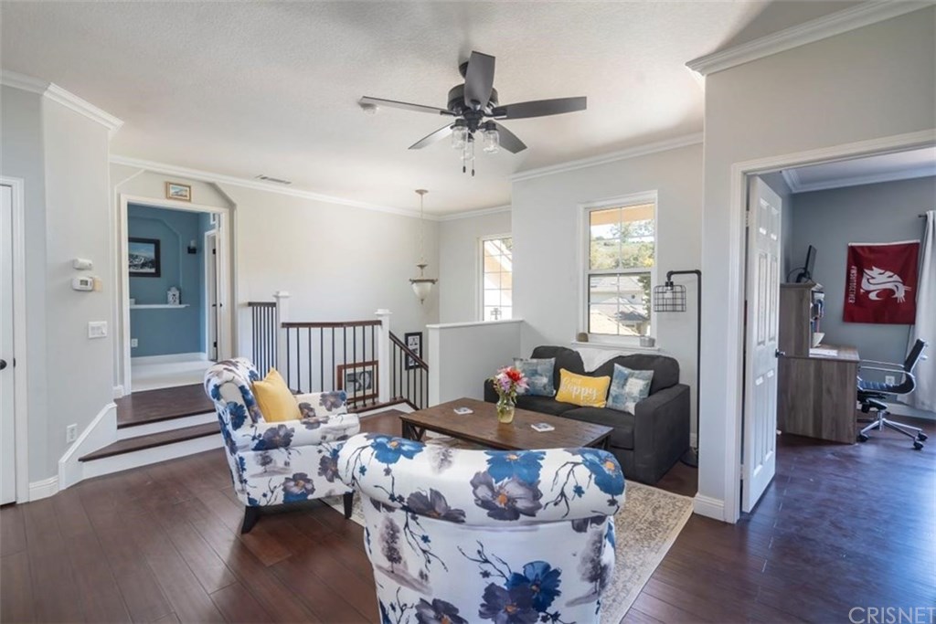 22324 Circle J Ranch Road Saugus, CA 91350 - Photo 25 of 46