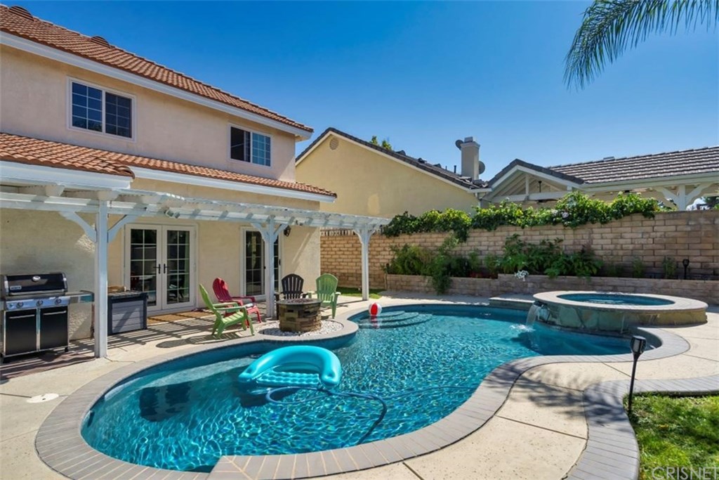 22324 Circle J Ranch Road Saugus, CA 91350 - Photo 35 of 46