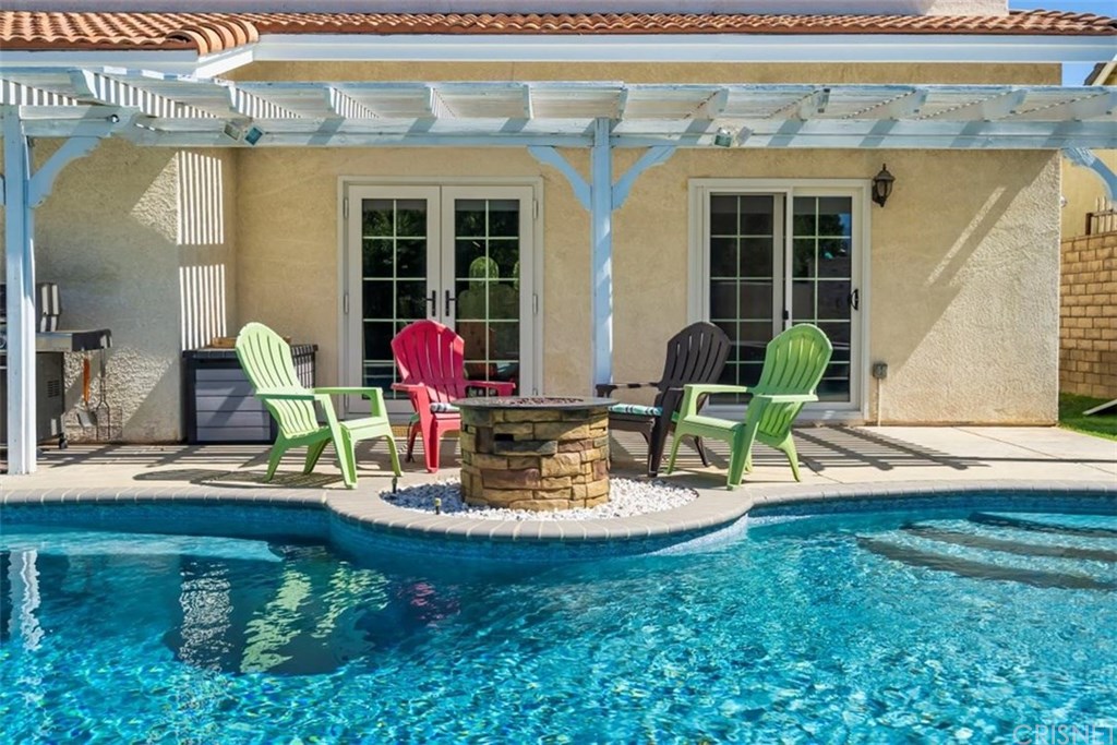 22324 Circle J Ranch Road Saugus, CA 91350 - Photo 42 of 46