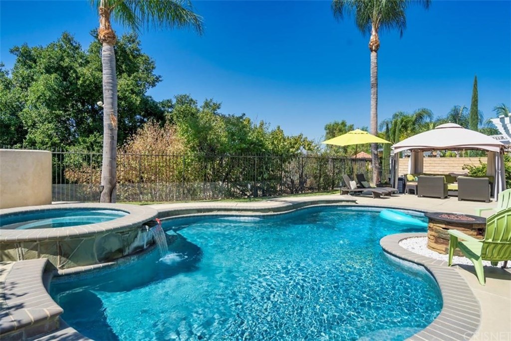 22324 Circle J Ranch Road Saugus, CA 91350 - Photo 43 of 46