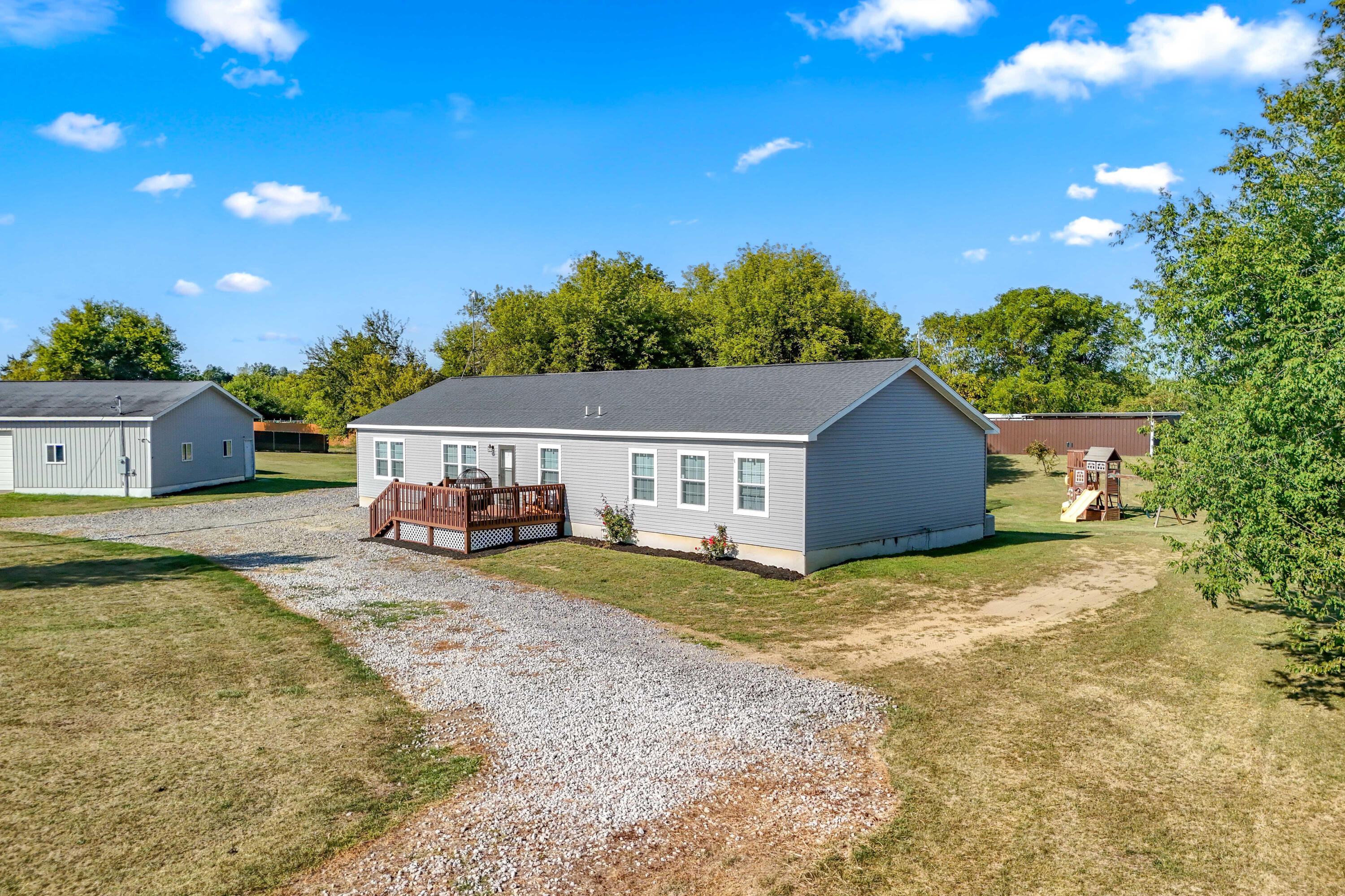 7944 Gilmore Road Reading, MI 49274 - Photo 13 of 58 14