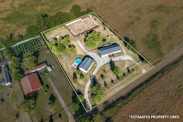 $419,000 | 7944 Gilmore Road, Reading, MI 49274