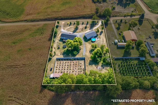 $419,000 | 7944 Gilmore Road, Reading, MI 49274