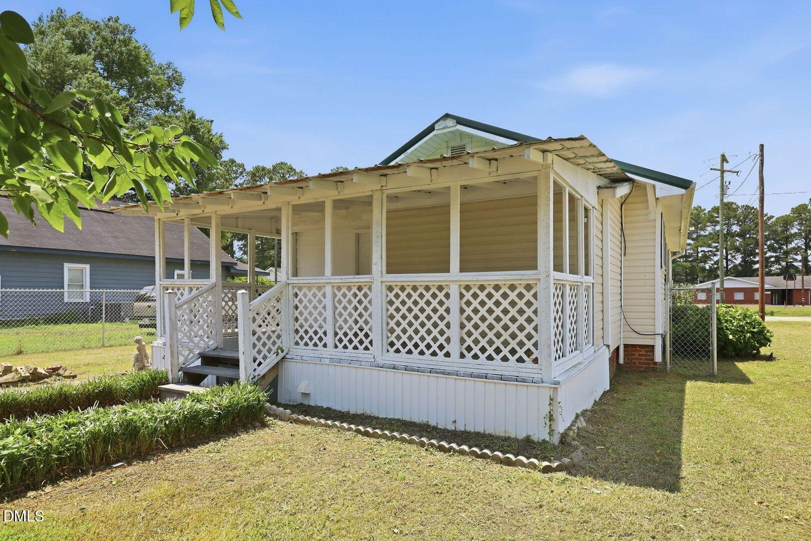 201 4th Street Erwin, NC 28339 - Photo 41 of 52 large - 2026-07-10T131816.120