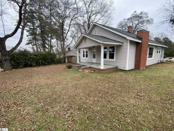 $197,500 | 719 Chestnut Street, Laurens, SC 29360