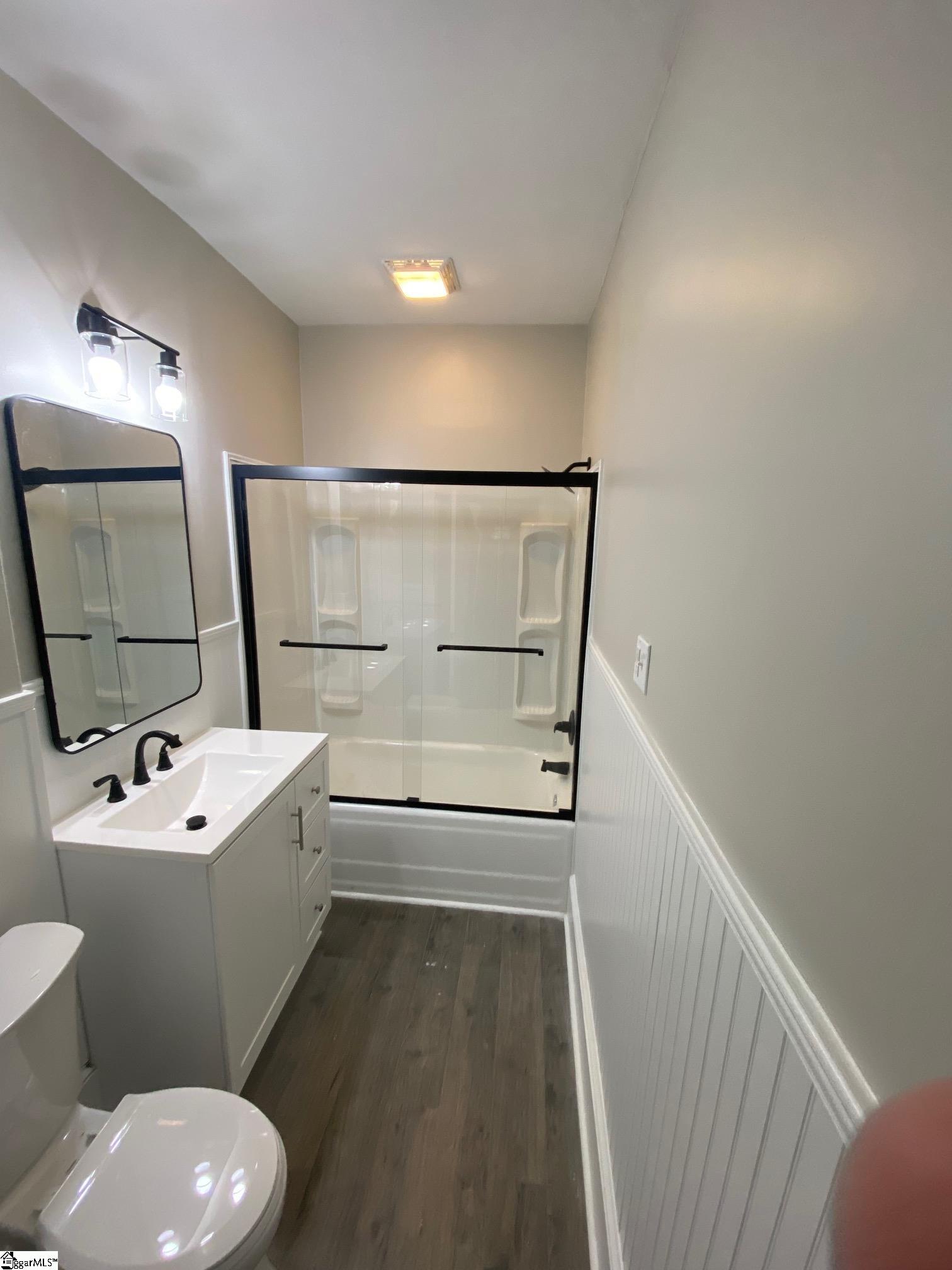 719 Chestnut Street Laurens, SC 29360 - Photo 12 of 17