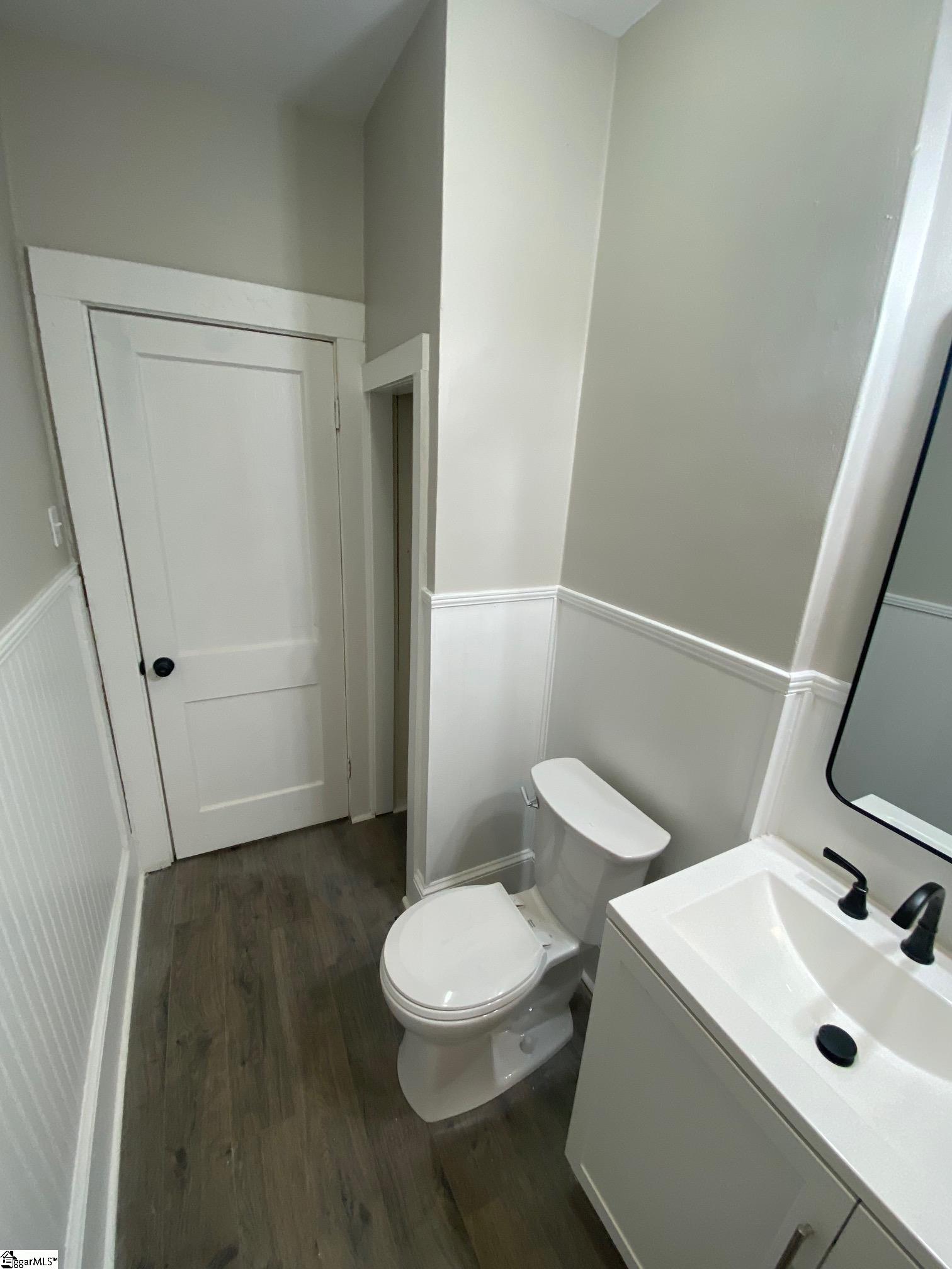 719 Chestnut Street Laurens, SC 29360 - Photo 13 of 17