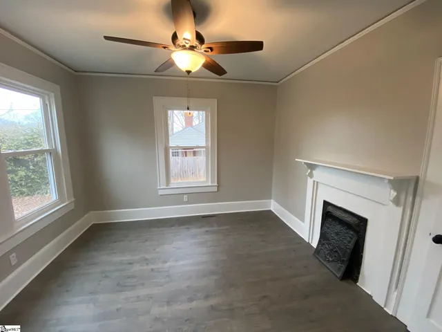 $199,900 | 719 Chestnut Street, Laurens, SC 29360