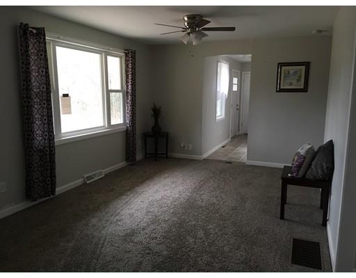 6 Barrett Road North Brookfield, MA 01535 - Photo 5 of 23