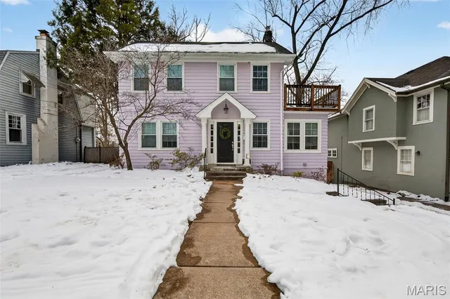 $489,000 | 324 Stark Court, Webster Groves, MO 63119