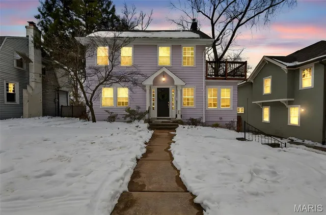 $489,000 | 324 Stark Court, Webster Groves, MO 63119