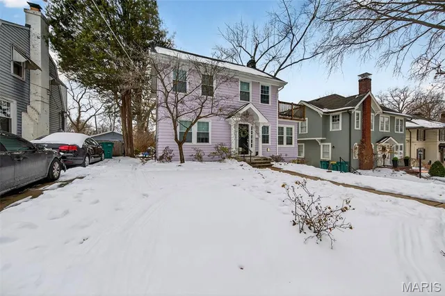 $489,000 | 324 Stark Court, Webster Groves, MO 63119