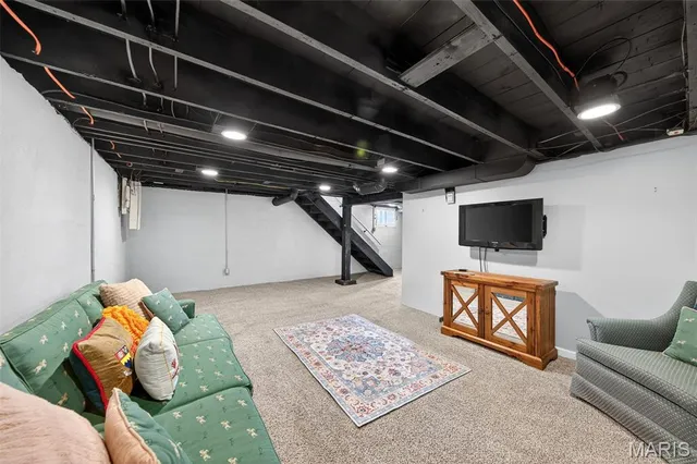 $489,000 | 324 Stark Court, Webster Groves, MO 63119