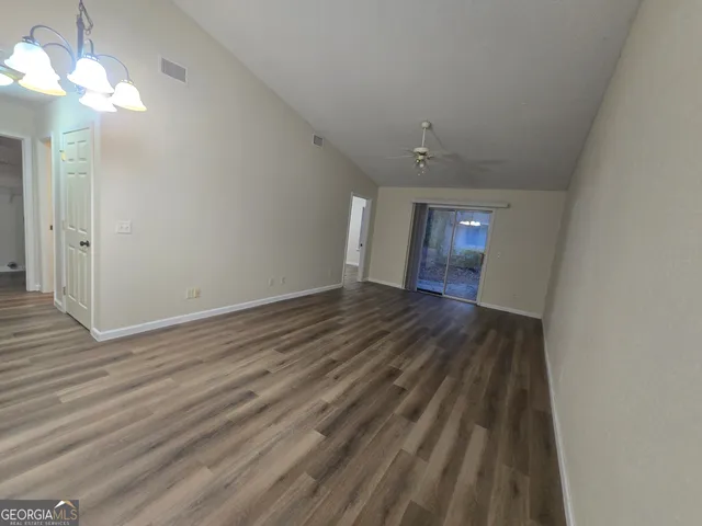 $1,350 | 401 South Ashley Street, Kingsland, GA 31548