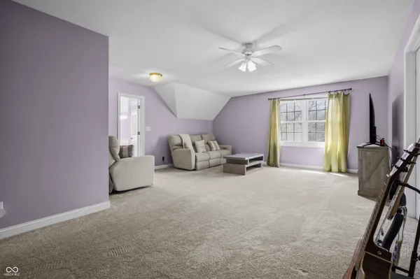 $750,000 | 6031 Turtle Bay Parkway, Columbus, IN 47201