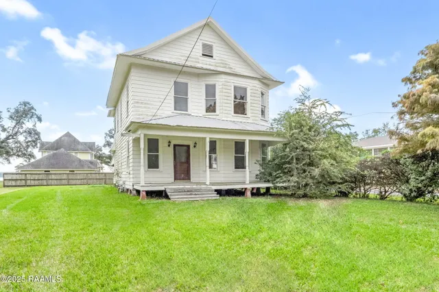 $124,900 | 602 1st Street, Lake Arthur, LA 70549
