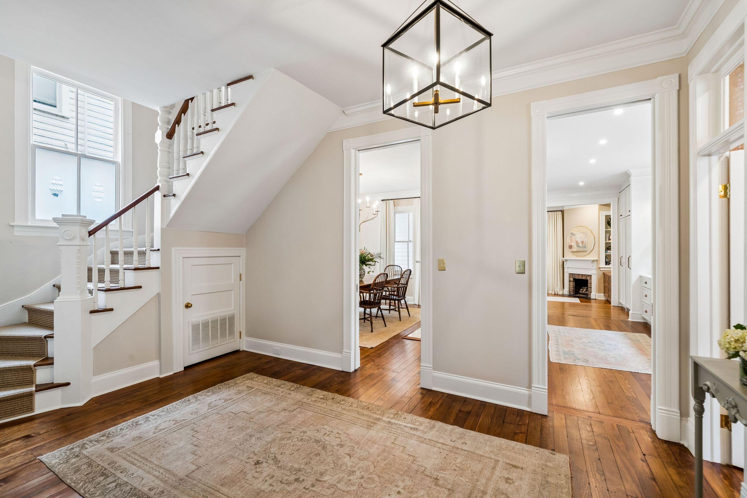 95 Church Street Charleston, SC 29401 - Photo 21 of 87 Refurbished Floors