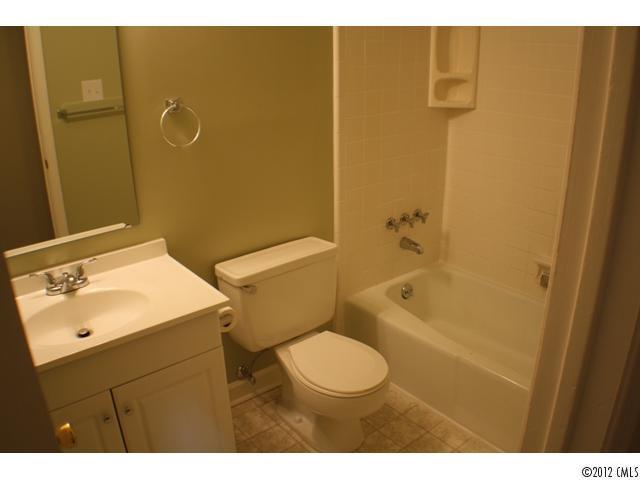 609 Tilden Road Charlotte, NC 28214 - Photo 11 of 14