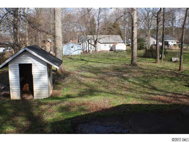 609 Tilden Road Charlotte, NC 28214 - Photo 13 of 14