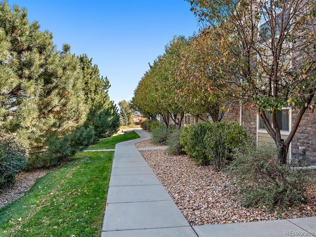 5800 Tower Road, Unit 908 Denver, CO 80249 - Photo 20 of 25 a view of a garden