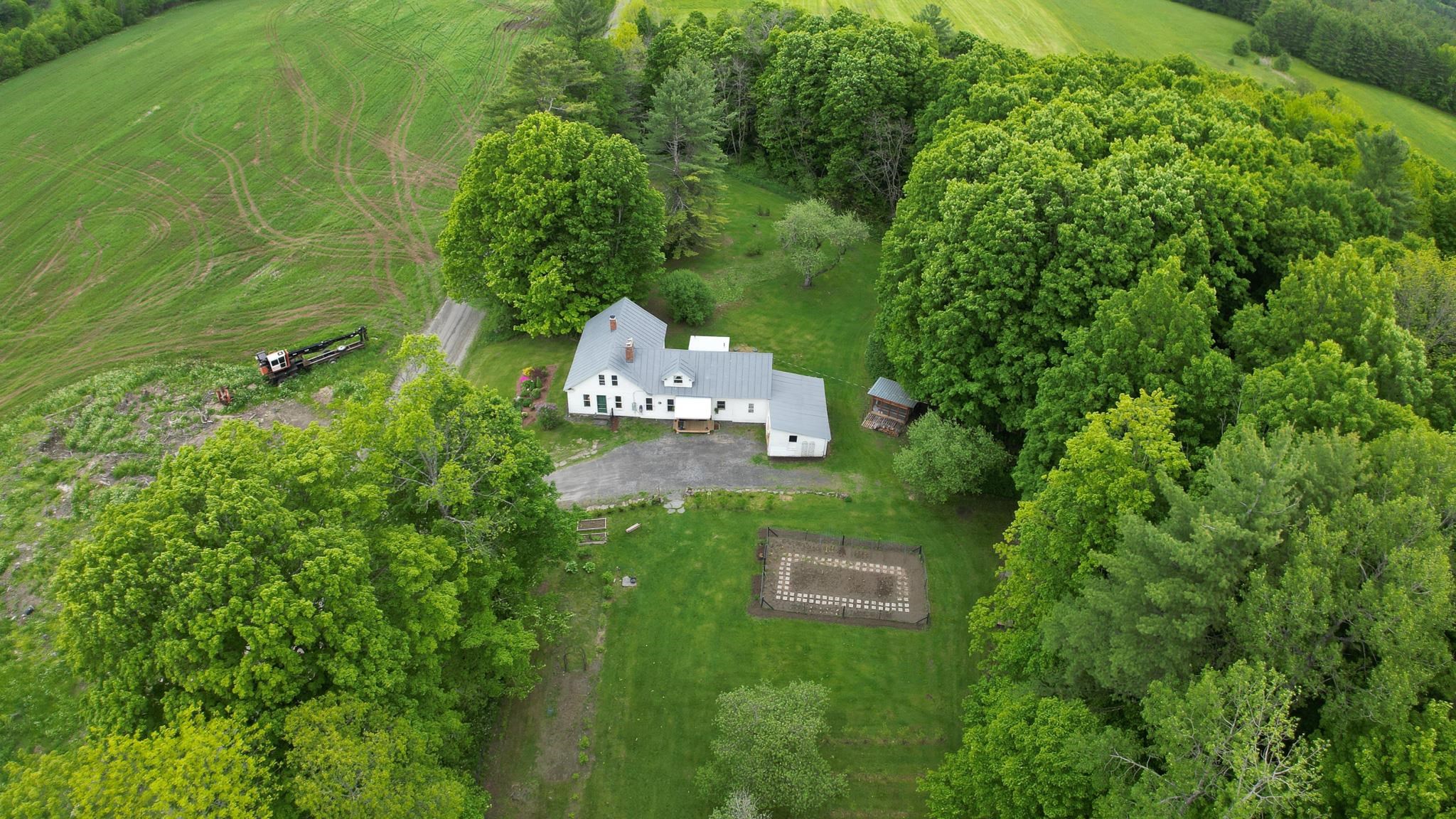 847 Morgan Mile Road Brookfield, VT 05036 - Photo 37 of 40